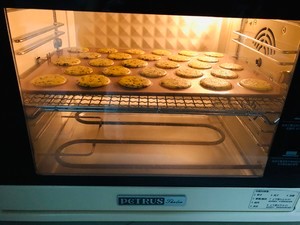 黑芝麻鸡蛋小饼干