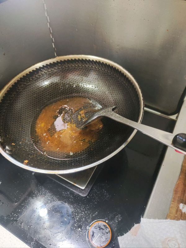 红烧肉偶遇红枣和土豆块