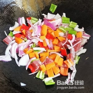 食补佳品鱼蛋土豆咖喱拌饭