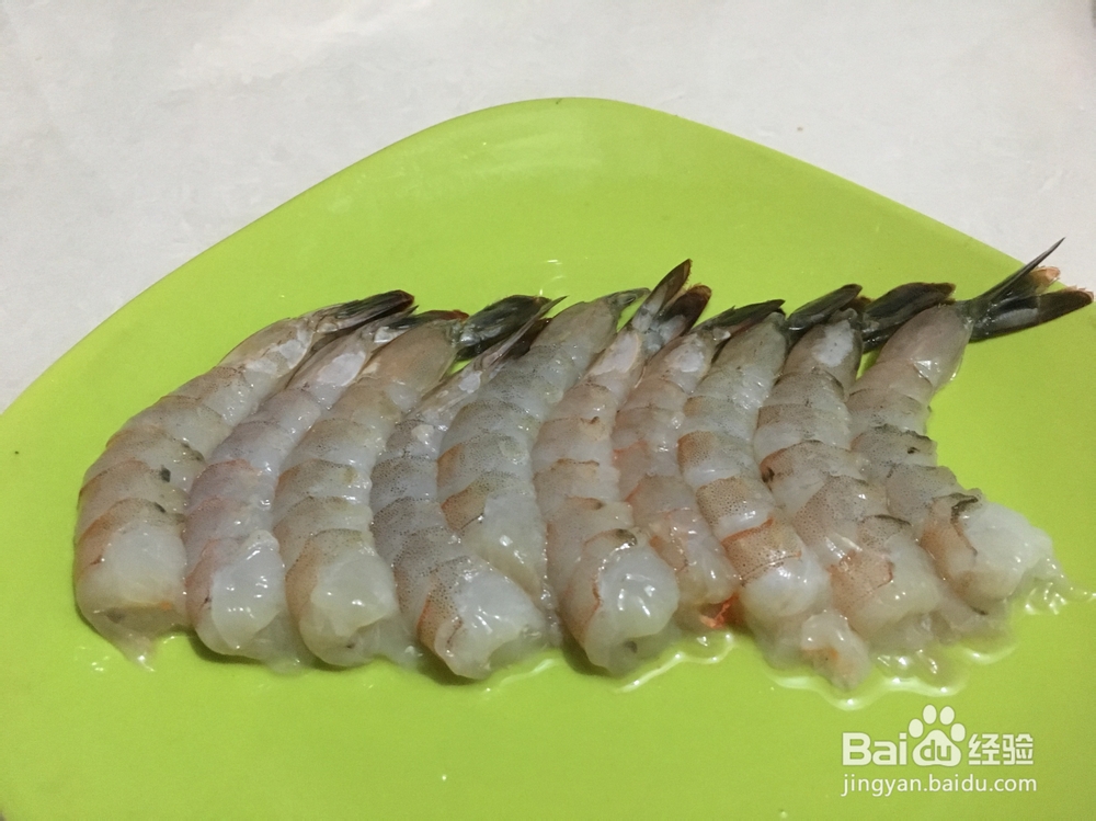 自己做面包糠滚小海虾海鲜美食