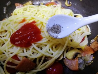 番茄口蘑火腿意面