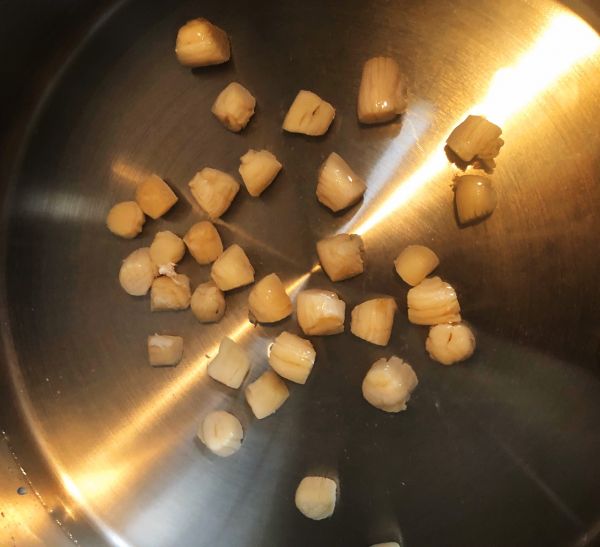 竹荪贝柱蟹菇汤