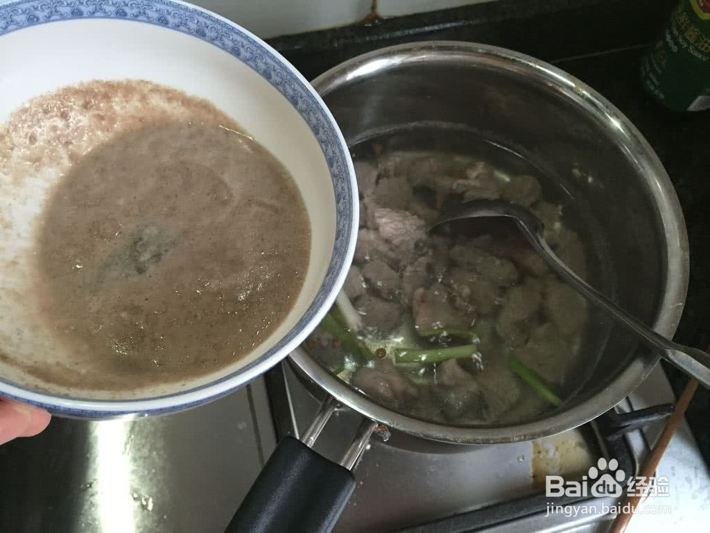 番茄炖牛腩的做法