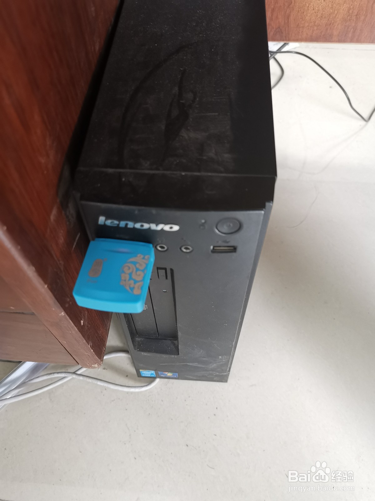 监控摄像头内存卡上的录像要怎样录制到手机上