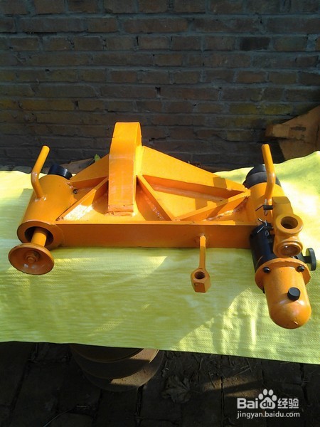 简单介绍一下液压弯道器的使用方法以及优点