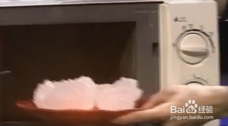 如何将大块冰糖分解成小块