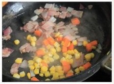 彩椒培根焗饭盅
