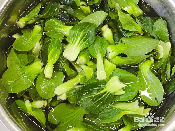 油菜炒鸡蛋制作方法