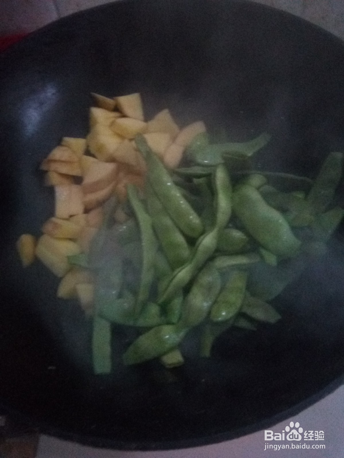 家常菜土豆炖豆角