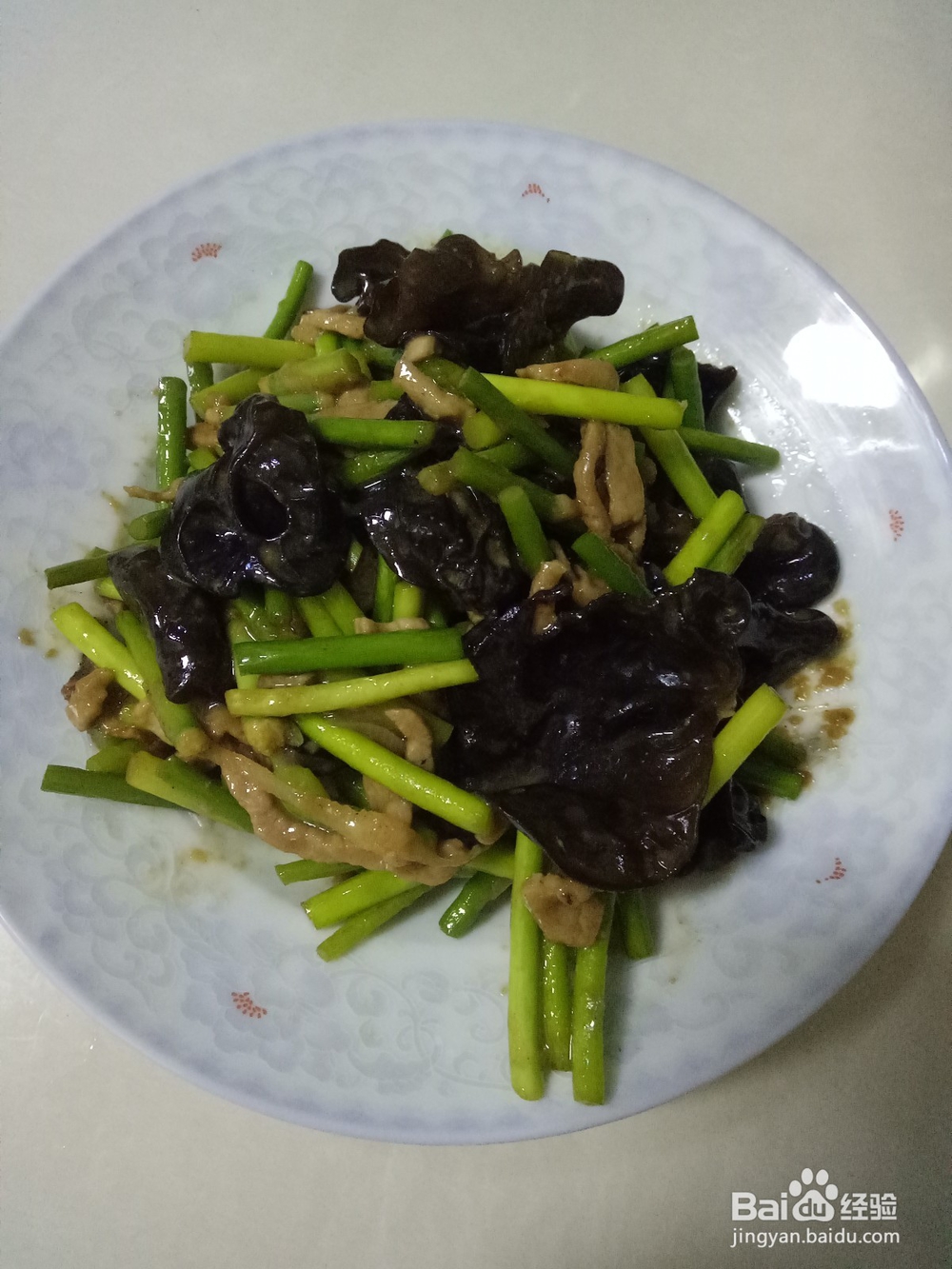 蒜苔肉丝炒木耳的家常做法