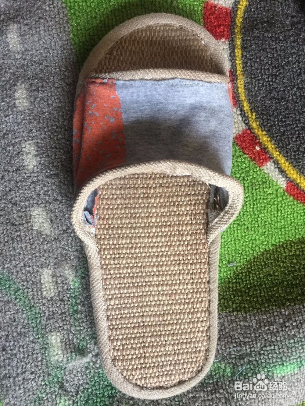 旧物改造之如何用旧布料改造拖鞋