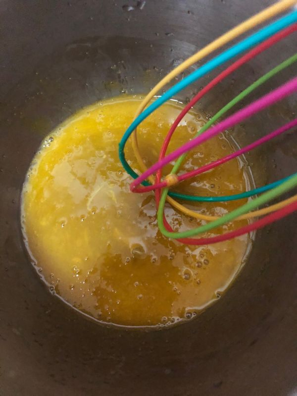 葱香肉松面包卷