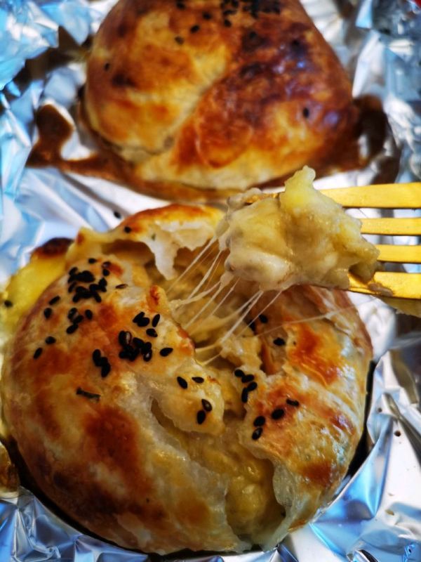 爆浆香蕉芝士手抓饼