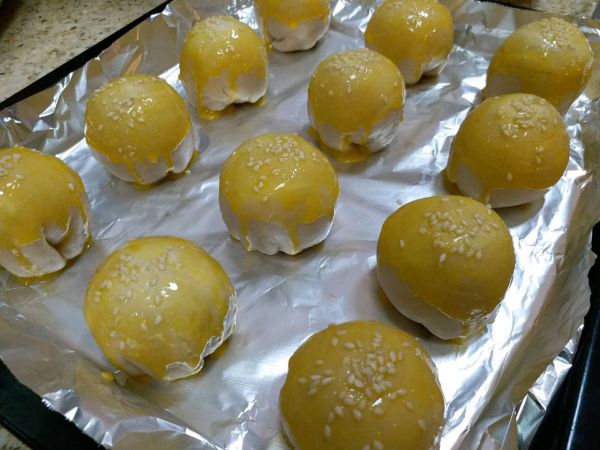 低糖白莲蓉蛋黄酥