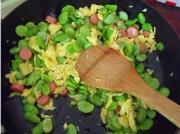 怎样自制蚕豆炒鸡蛋
