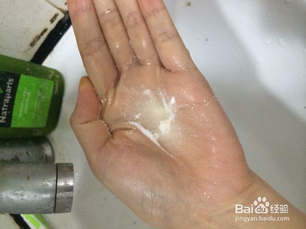 洁面粉不用起泡网\球，如何纯手揉出丰富的泡沫