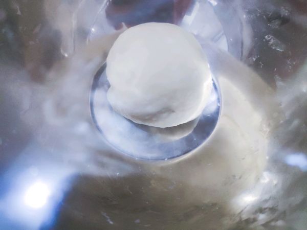 咸蛋黄培根披萨