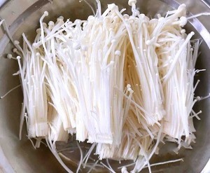 如何做酥炸金针菇