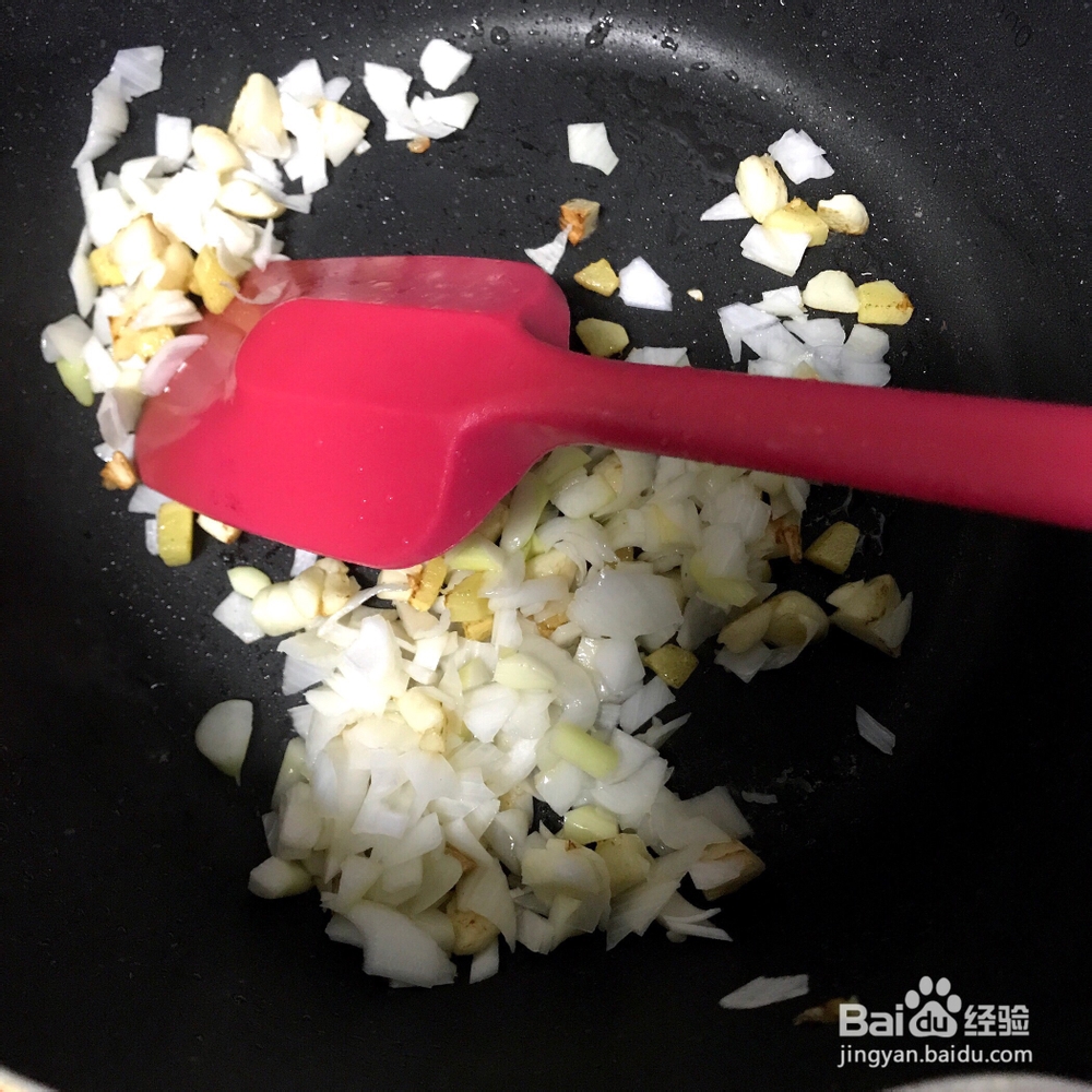 小鲍鱼炖猪脚海鲜美食