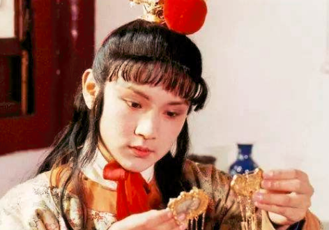 贾珠和贾宝玉的关系是什么