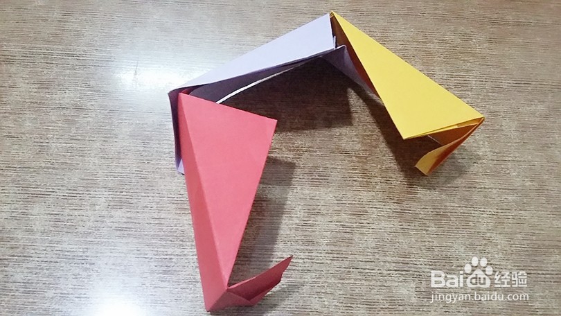 三角盒的彩纸折法