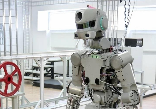 机器人应该什么化