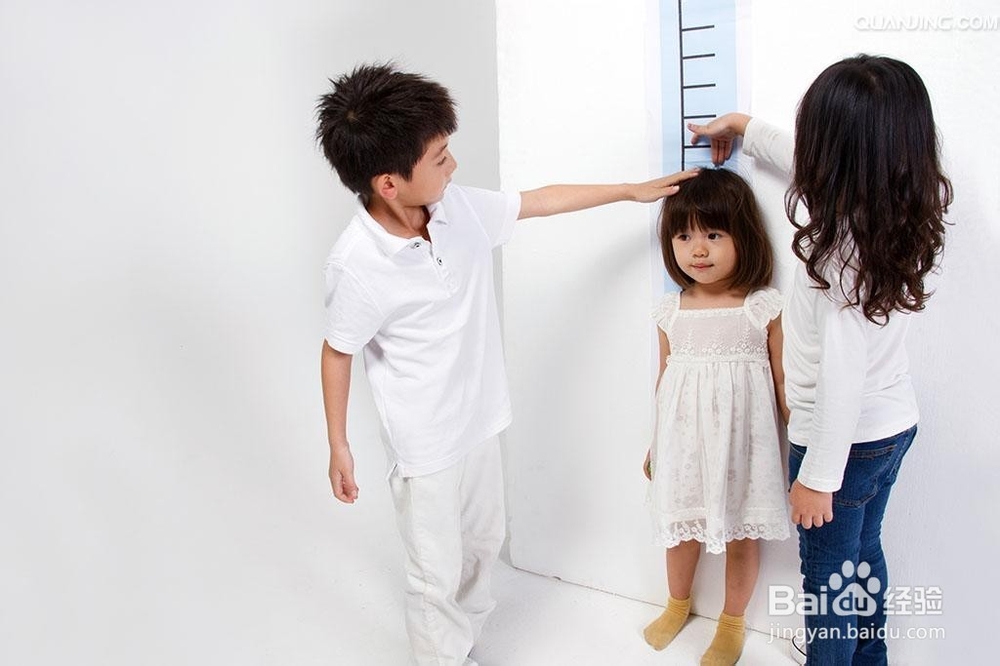 如何判断孩子的身高是否正常成长中