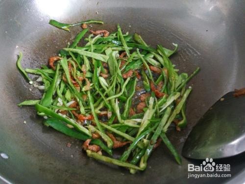 辣椒豆干炒肉