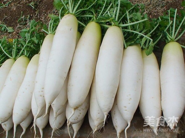 宝宝止咳神器:白萝卜蜂蜜水