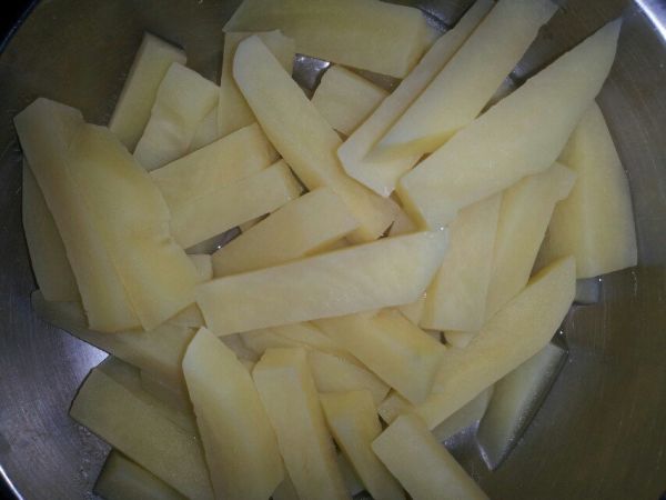 茄汁排骨土豆条