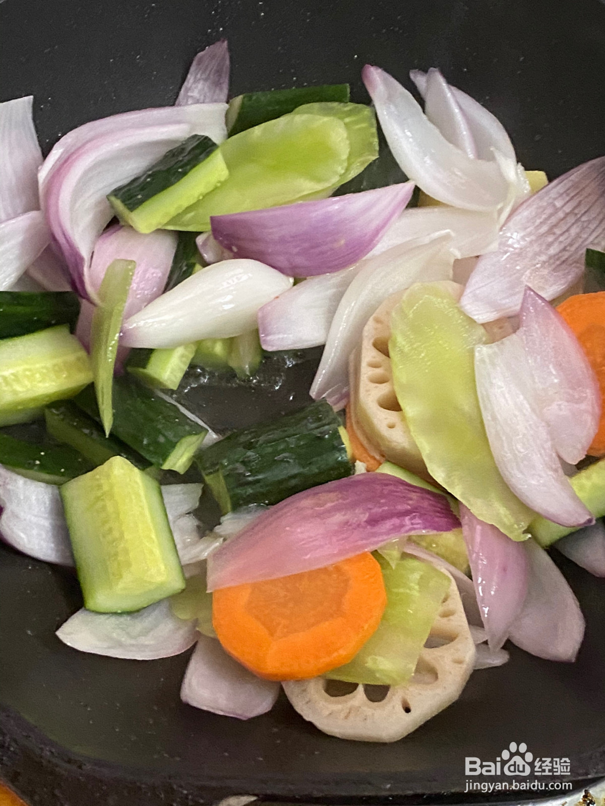 十三香蒜蓉小龙虾的做法