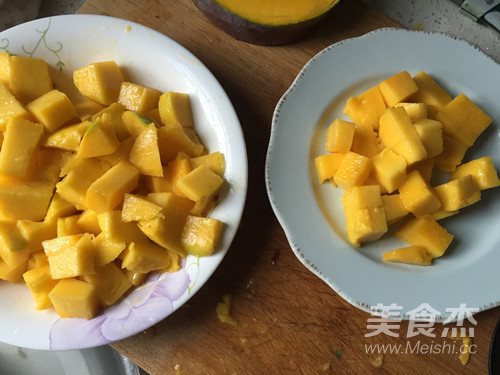 芒果奶油蛋糕