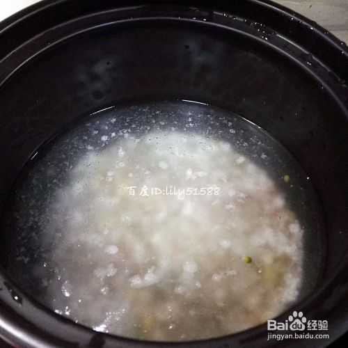 薏米绿豆百合粥的做法