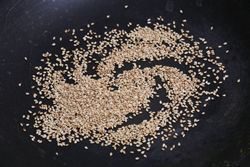 鲜橙芝麻奶酪沙拉