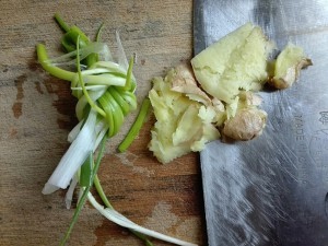 酱烧猪蹄的做法！