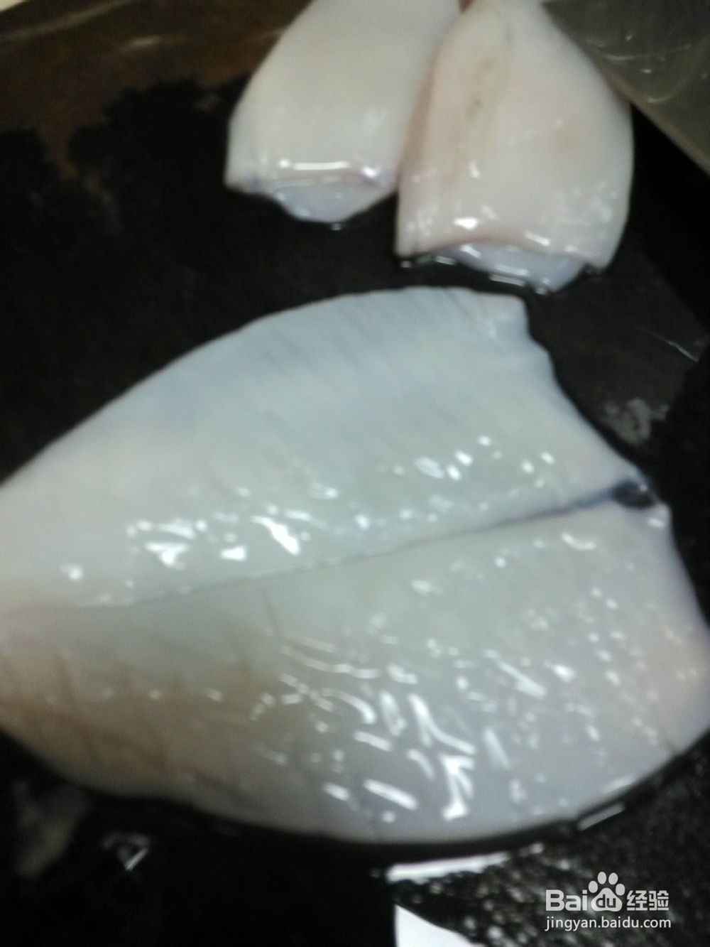 青椒炒鱿鱼怎样炒最好吃?