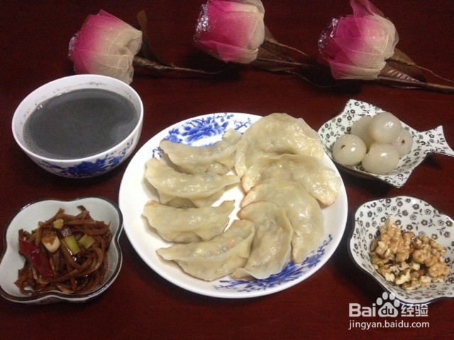 香菇豆腐素锅贴的做法