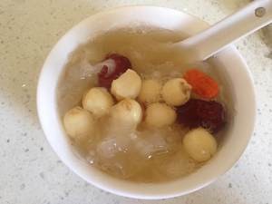 炎炎夏日,何以解忧唯有银耳红枣莲子汤!!!