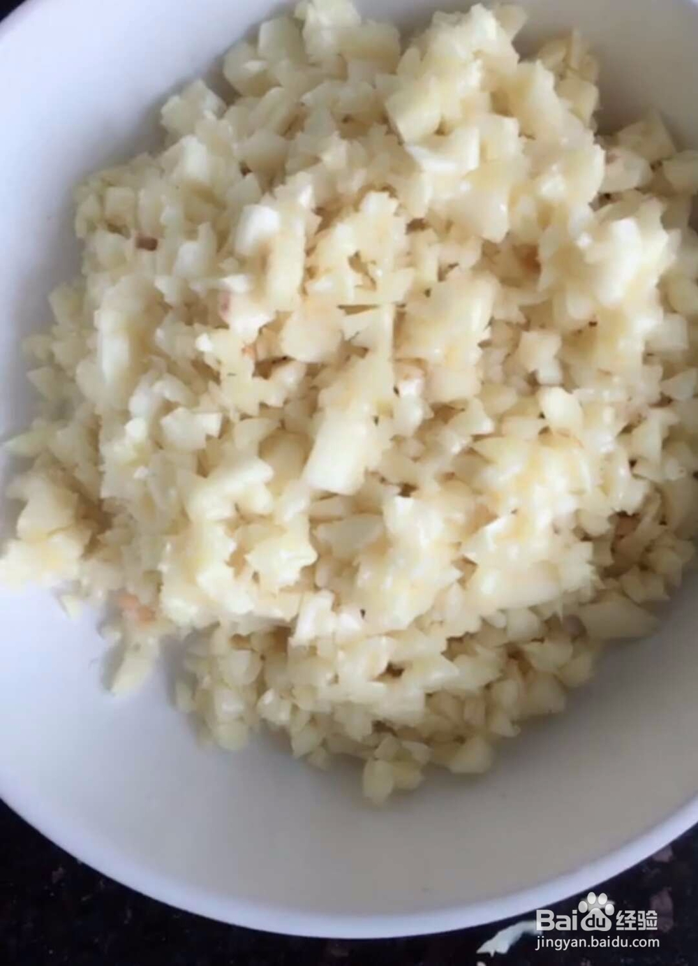 在家里普通蒜蓉泥虾的做法,好吃简单