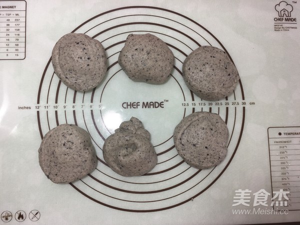 面包机版黑芝麻吐司