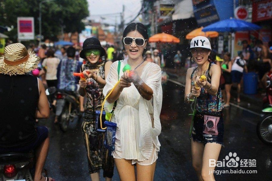 去泰国玩的路线景点