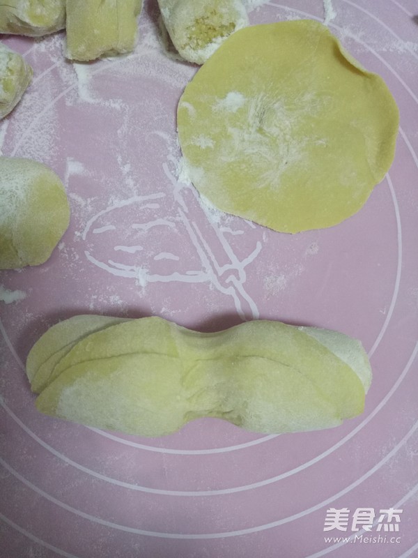 黄玫瑰馒头的做法