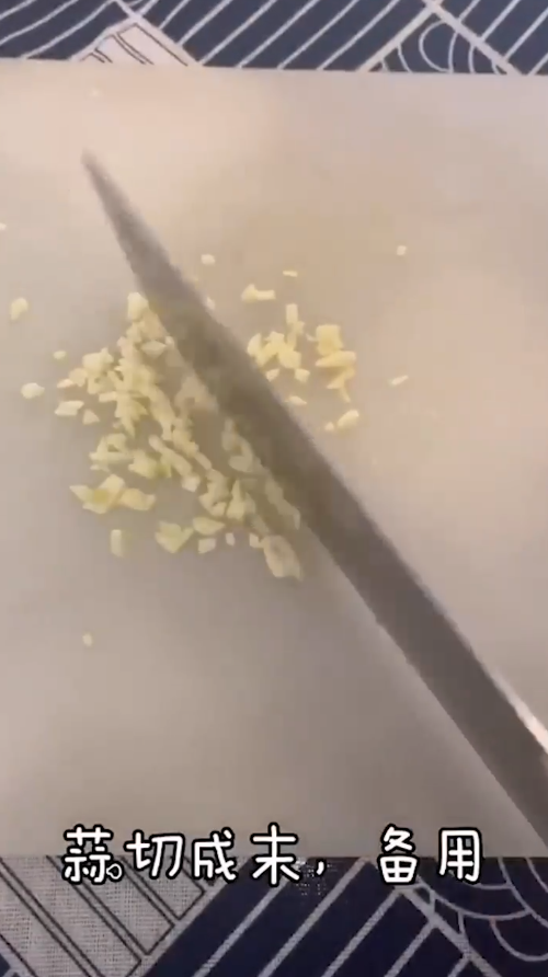 如何制作酸汤水饺