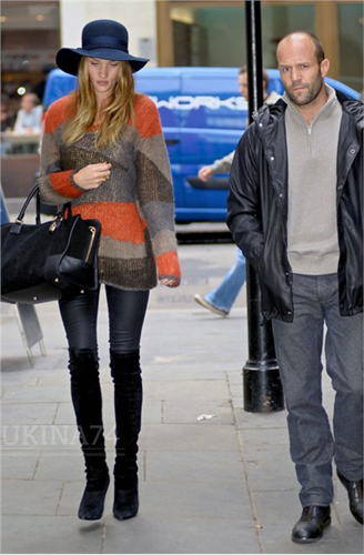 秋冬帽子怎么搭配