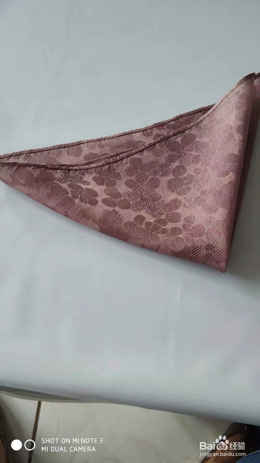 草木染之葡萄皮染手帕