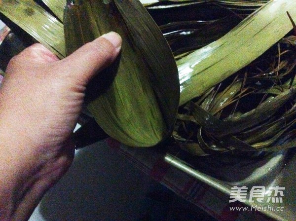 大枣糯米粽的做法