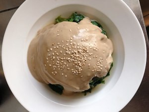 补钙又爽口的麻酱油麦菜