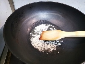 怎么做超下饭的素炒香菇