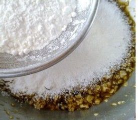 冬日美丽俏佳人——健康红糖燕麦饼干