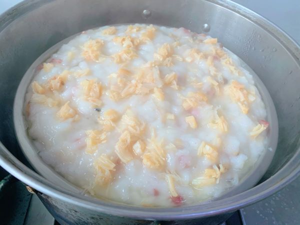 瑶柱腊味萝卜糕